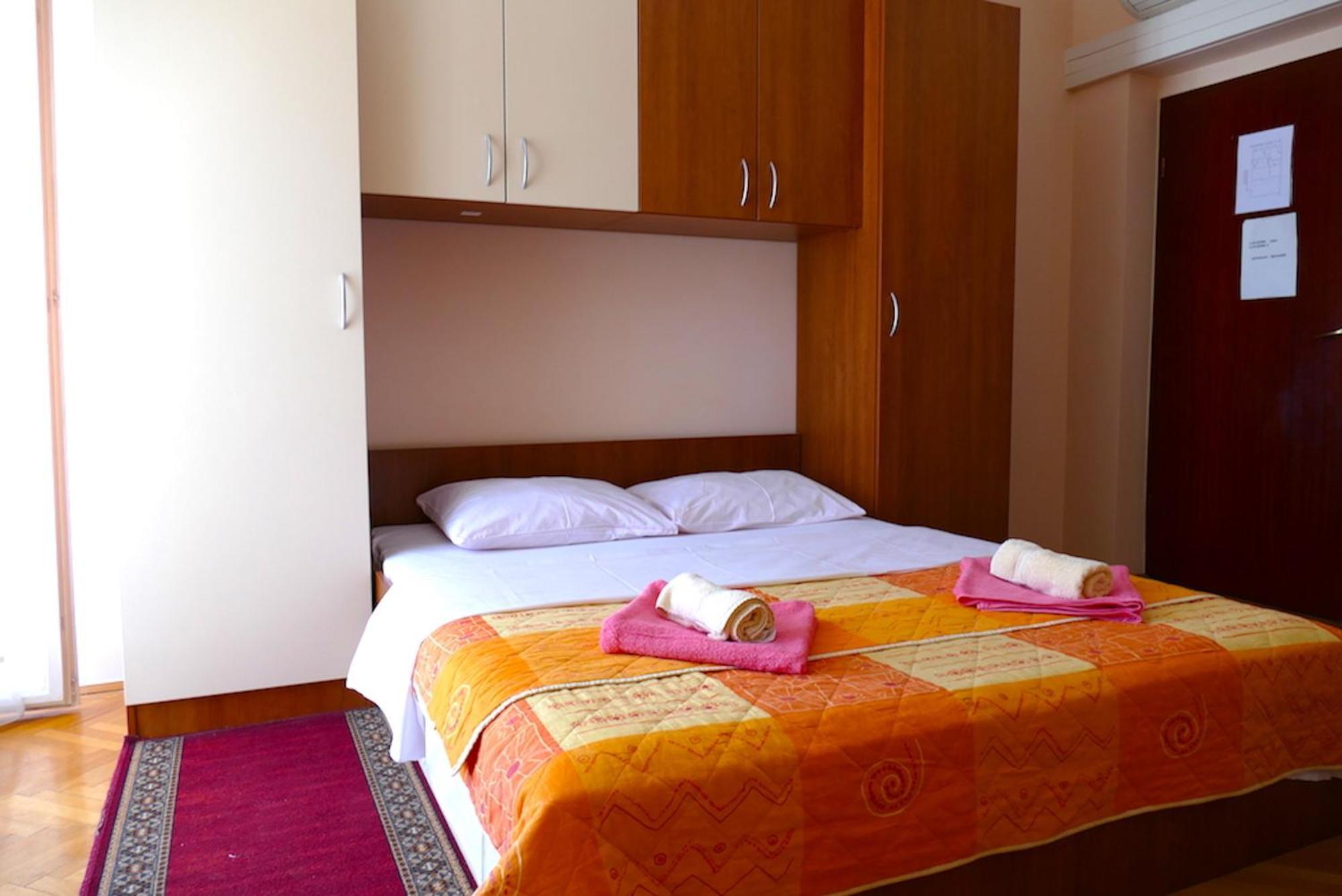 B&B Garni Toni Supetarska Draga Pokoj fotografie